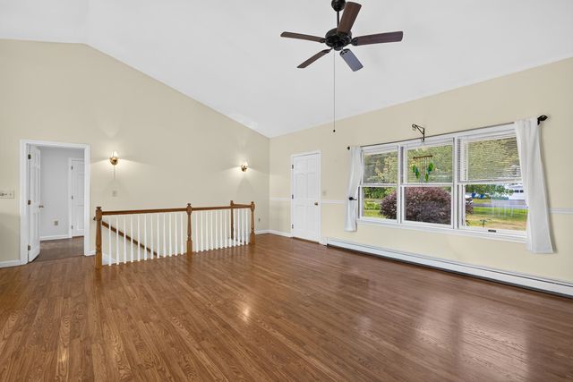 571 Silver Street, Rollinsford, NH 03869