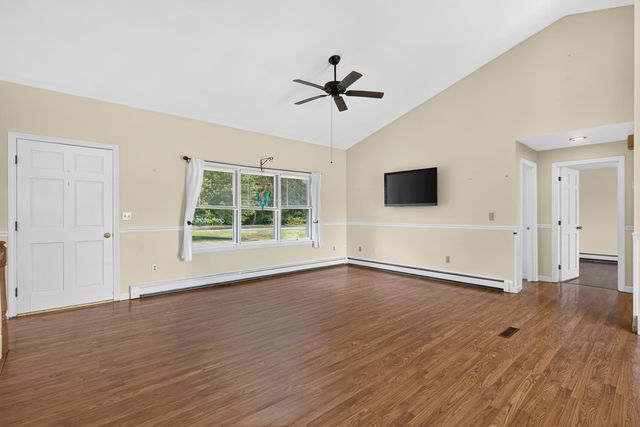 571 Silver Street, Rollinsford, NH 03869