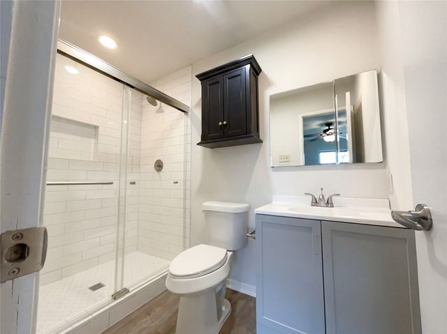 2005 Victoria Road, Carrollton, TX 75007