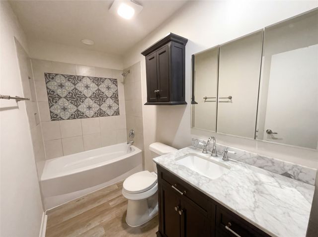 2005 Victoria Road, Carrollton, TX 75007