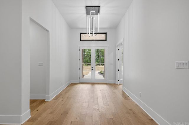 1054 Sungate Drive, Alexander, AR 72002