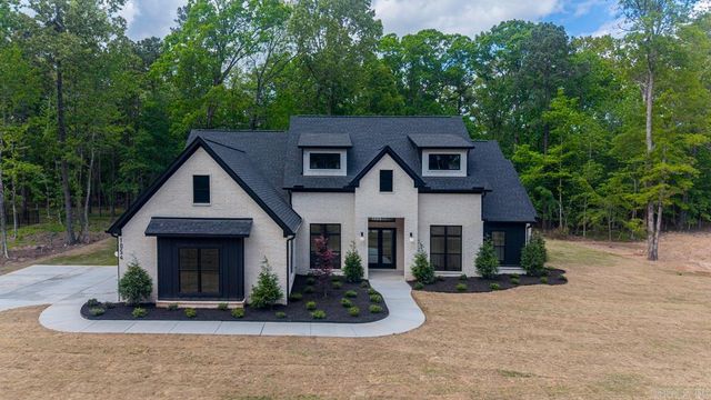 1054 Sungate Drive, Alexander, AR 72002