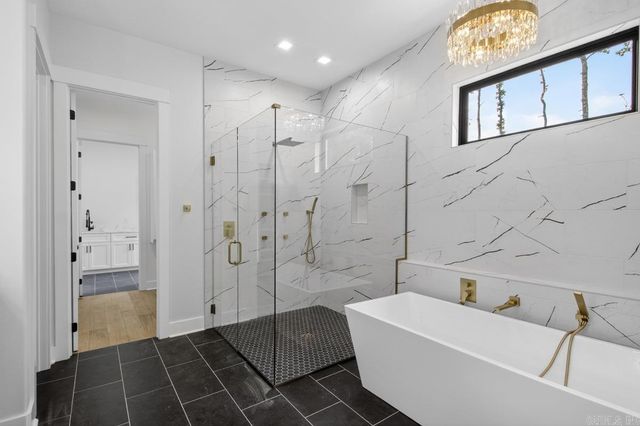 1054 Sungate Drive, Alexander, AR 72002