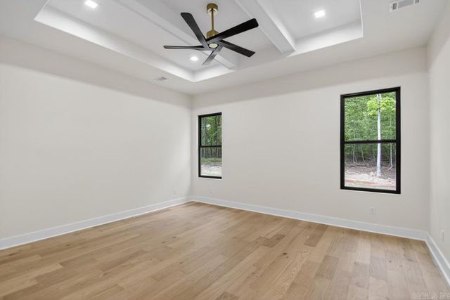 1054 Sungate Drive, Alexander, AR 72002