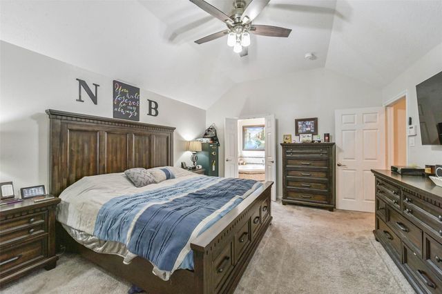 210 Jamie Court, La Porte, TX 77571