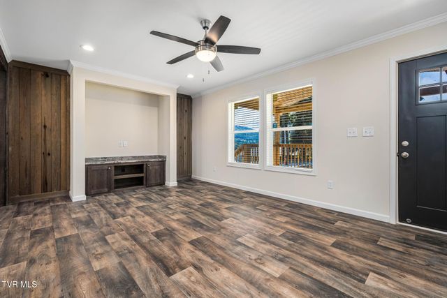 300 Cedar Street, Mountain City, TN 37683