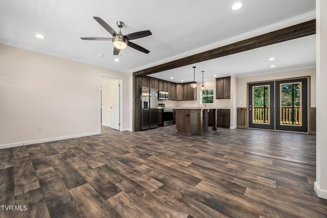 300 Cedar Street, Mountain City, TN 37683