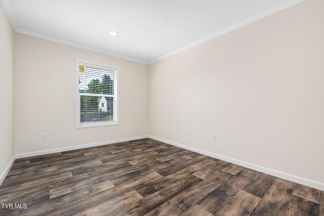 300 Cedar Street, Mountain City, TN 37683