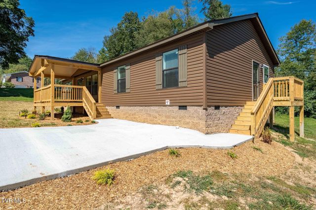 300 Cedar Street, Mountain City, TN 37683