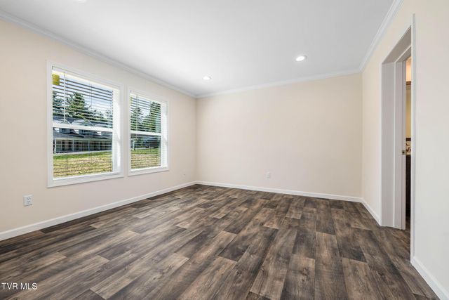 300 Cedar Street, Mountain City, TN 37683