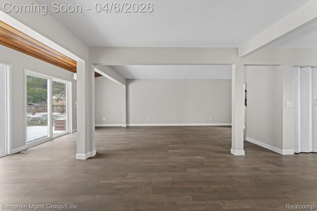 5910 Cedar Knoll Drive, Genoa Township, MI 48116