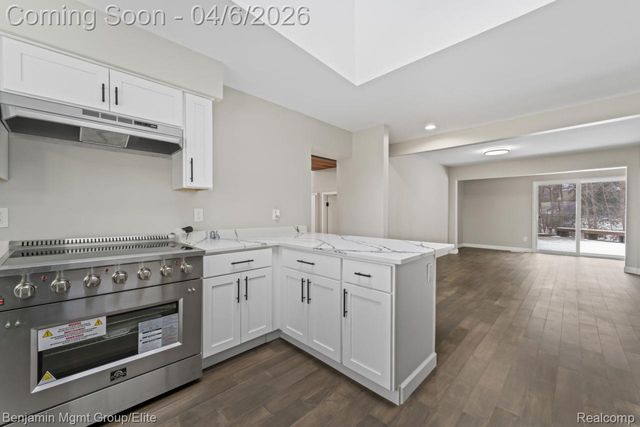 5910 Cedar Knoll Drive, Genoa Township, MI 48116