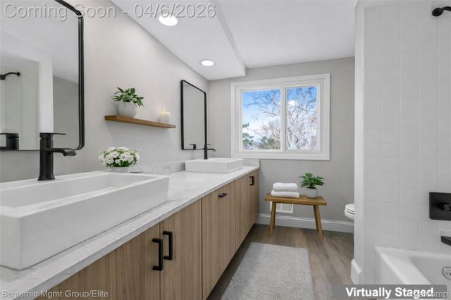 5910 Cedar Knoll Drive, Genoa Township, MI 48116