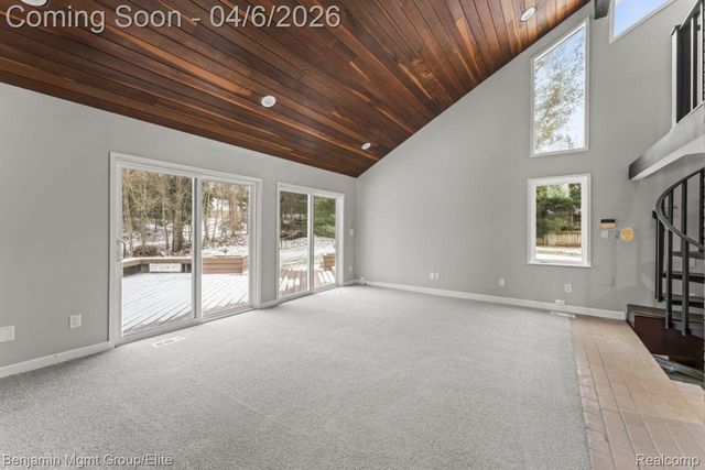 5910 Cedar Knoll Drive, Genoa Township, MI 48116