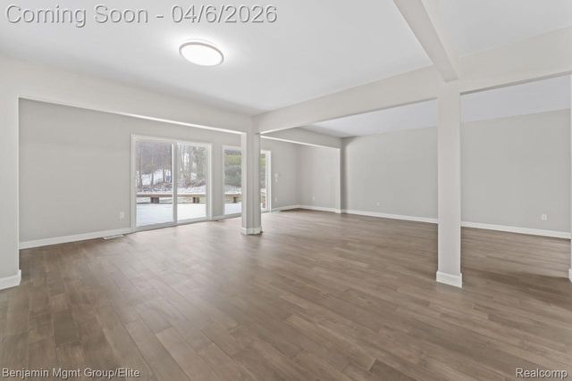 5910 Cedar Knoll Drive, Genoa Township, MI 48116