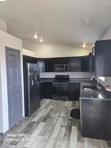 3051 Adrian Ave, Pueblo, CO 81008