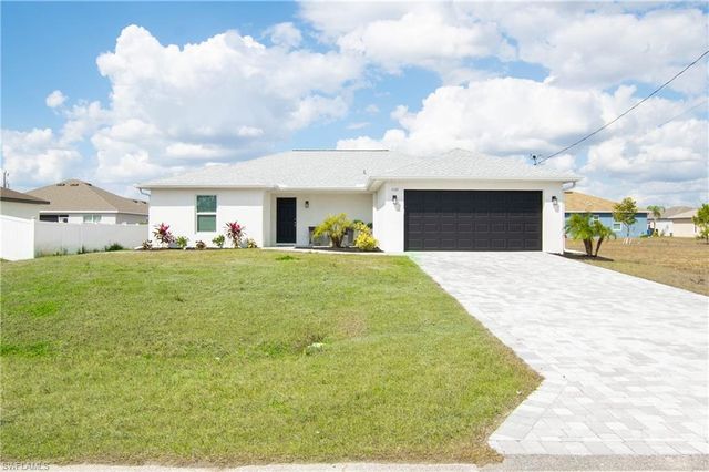 1121 NW 13th TER, Cape Coral, FL 33993