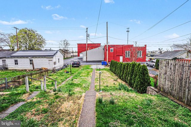 734 HUMMEL AVE, Lemoyne, PA 17043