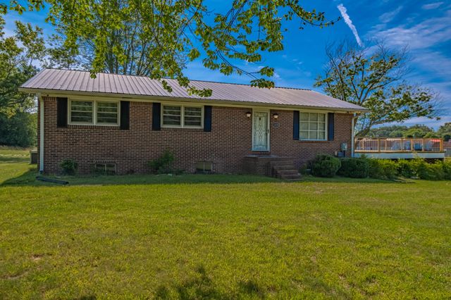1319 Hills Chapel Rd, Manchester, TN 37355