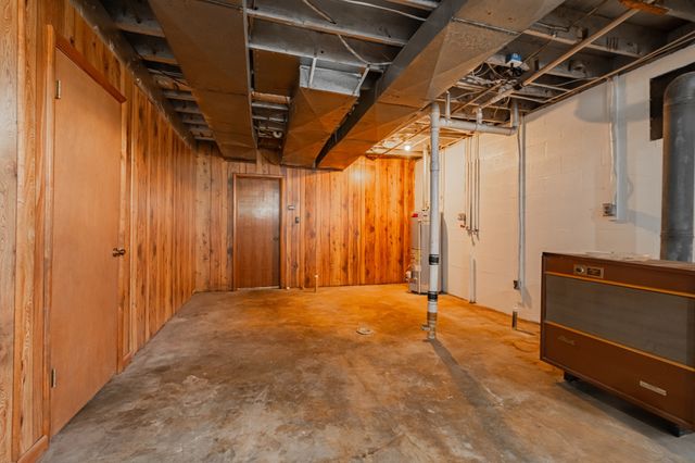 1319 Hills Chapel Rd, Manchester, TN 37355