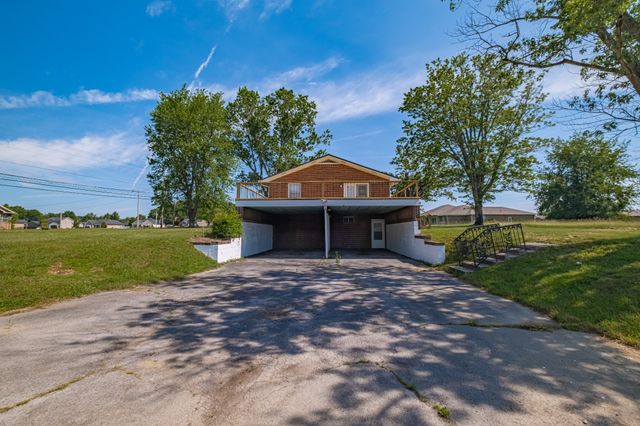 1319 Hills Chapel Rd, Manchester, TN 37355