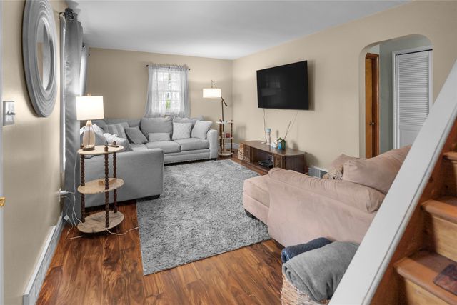 2436 E 43RD Street, Erie, PA 16510