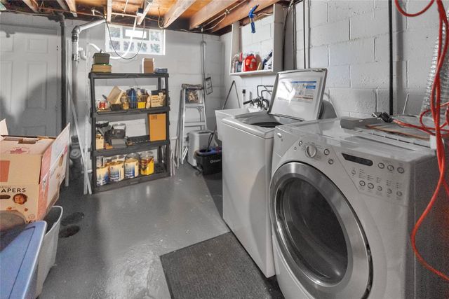 2436 E 43RD Street, Erie, PA 16510