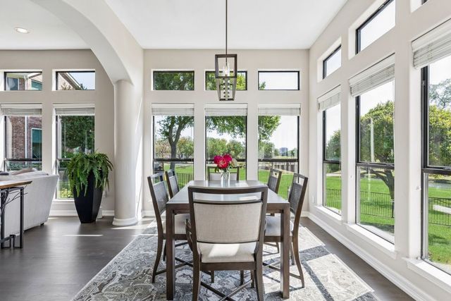 1908 Shumard Oak Lane, Irving, TX 75063