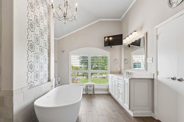 1908 Shumard Oak Lane, Irving, TX 75063