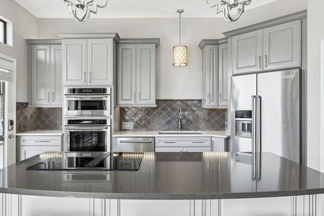 1908 Shumard Oak Lane, Irving, TX 75063