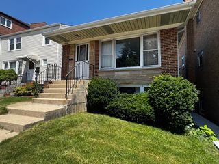6534 Gunnison Street, Harwood Heights, IL 60706