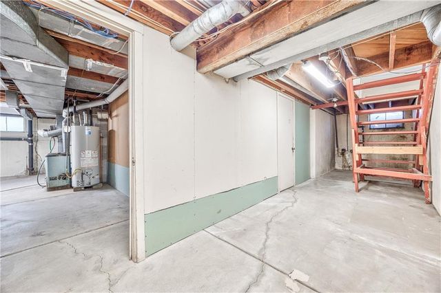 7625 Baltimore Avenue, Kansas City, MO 64114