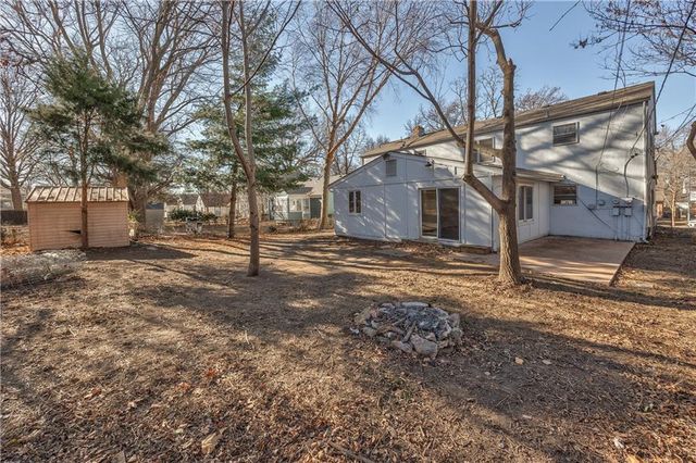 7625 Baltimore Avenue, Kansas City, MO 64114