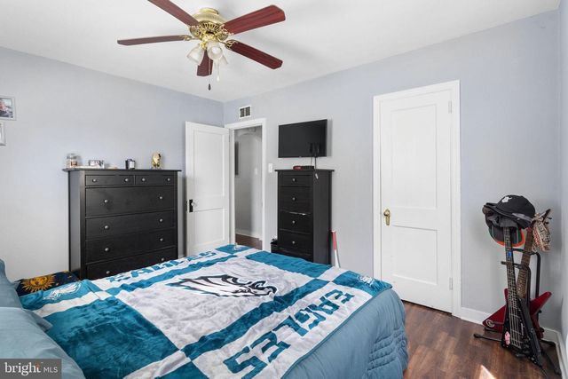 335 E BROWNING RD, Bellmawr, NJ 08031
