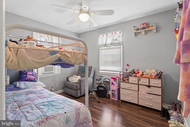 335 E BROWNING RD, Bellmawr, NJ 08031
