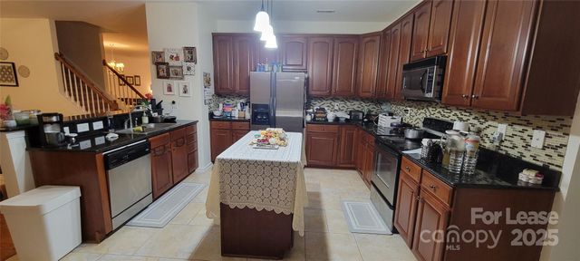 2102 Big Pine Drive, Matthews, NC 28105