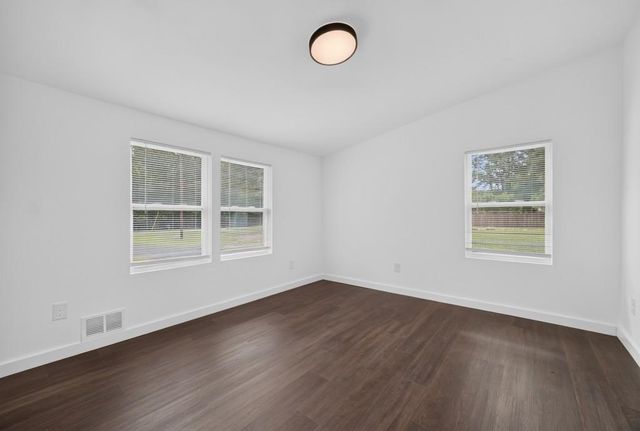 3955 Pecan Street, Loganville, GA 30052