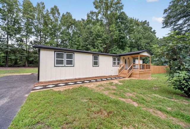 3955 Pecan Street, Loganville, GA 30052
