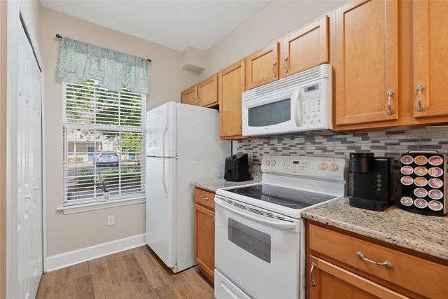 935 NW 21ST AVENUE 935, Gainesville, FL 32609