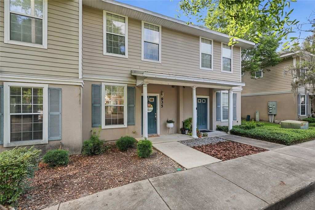 935 NW 21ST AVENUE 935, Gainesville, FL 32609