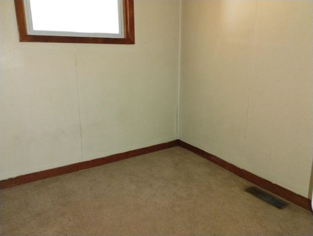 2444 S 10TH, Ironton, OH 45638
