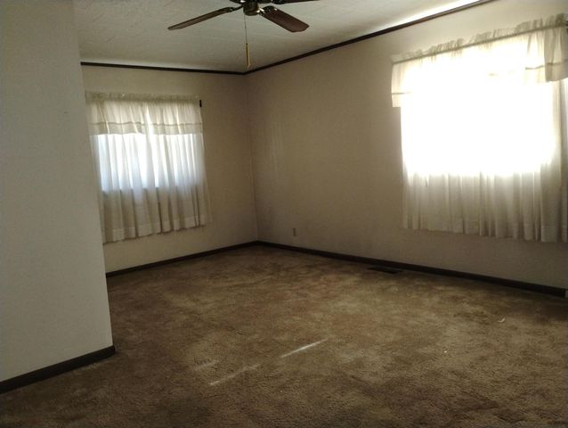 2444 S 10TH, Ironton, OH 45638
