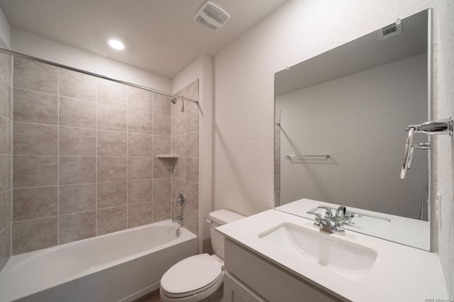 398 American Robin, San Antonio, TX 78253