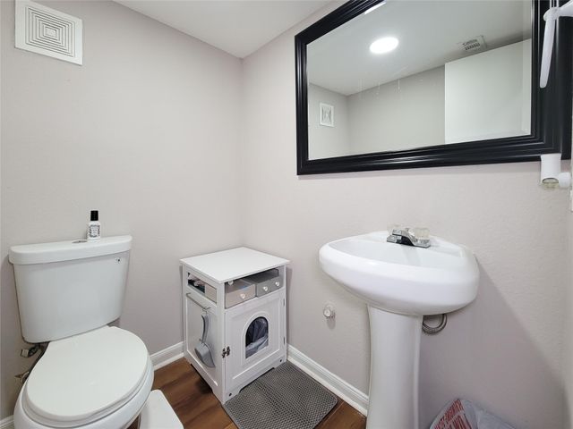 8610 San Biagio Street, Houston, TX 77031