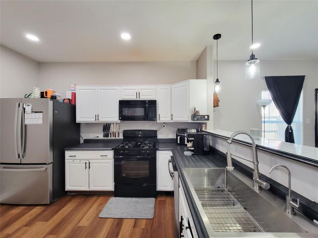 8610 San Biagio Street, Houston, TX 77031