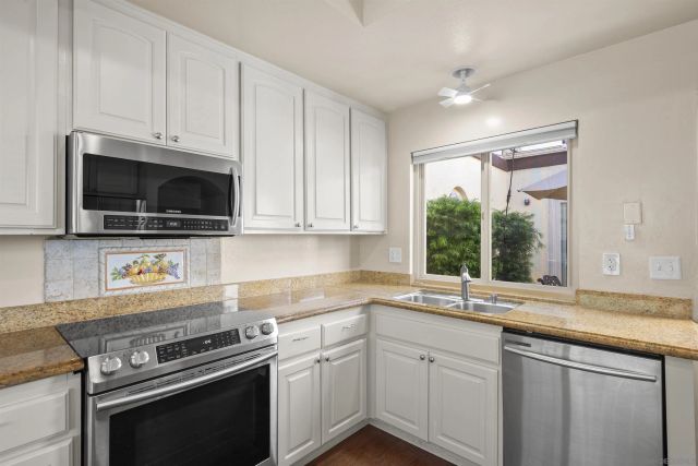 17415 Port Marnock Dr, Poway, CA 92064