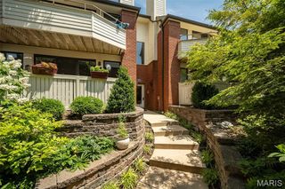 5571 Waterman Boulevard A, St Louis, MO 63112