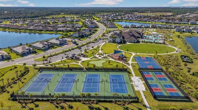 13899 Hunter Oak DR, Fort Myers, FL 33913