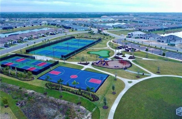 13899 Hunter Oak DR, Fort Myers, FL 33913