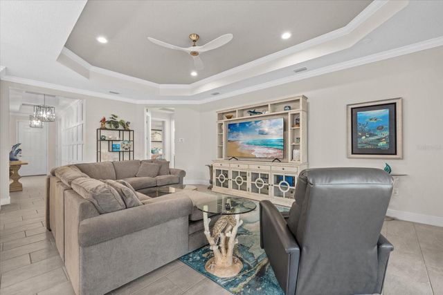 13185 STEINHATCHEE LOOP, Venice, FL 34293